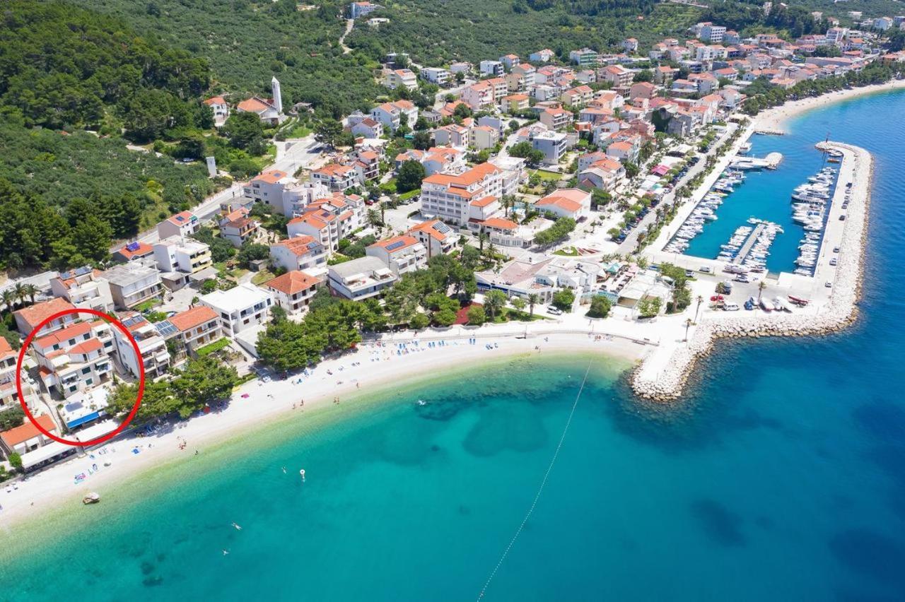 Apartman Ratac 11 Tucepi Bagian luar foto